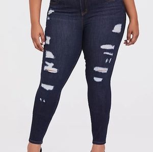 Torrid Bombshell Skinny premium stretch Jeans